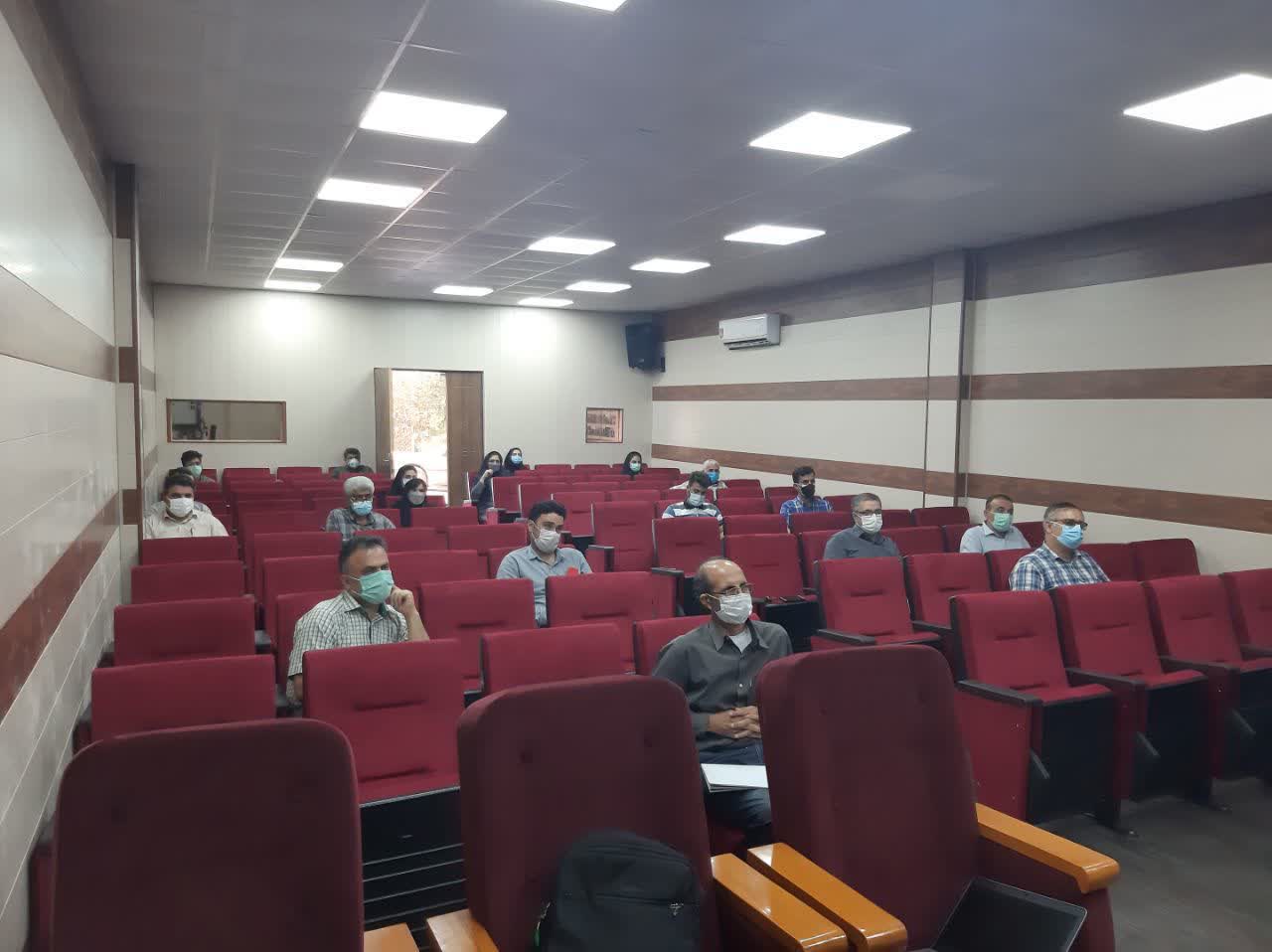 کارگاه آموزشی نحوه مصرف افتکش کروزر