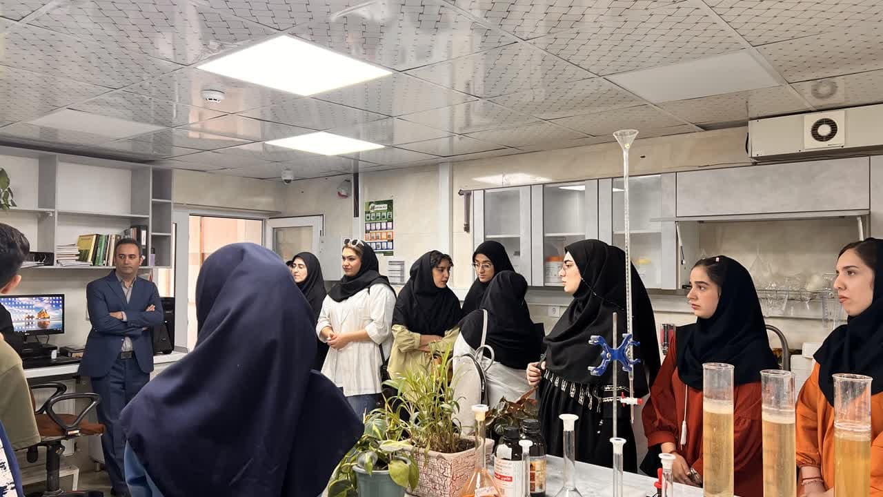 بازدید مسئولان پارک علم و فناوری مازندران و دانشجویان دانشگاه علوم کشاورزی و منابع طبیعی ساری 