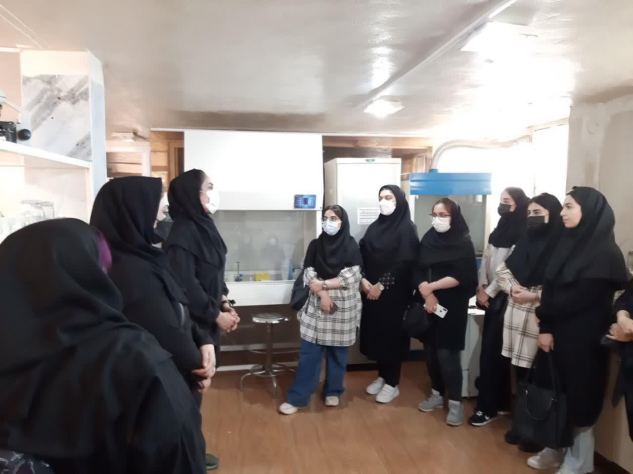 بازدید دانشجویان 