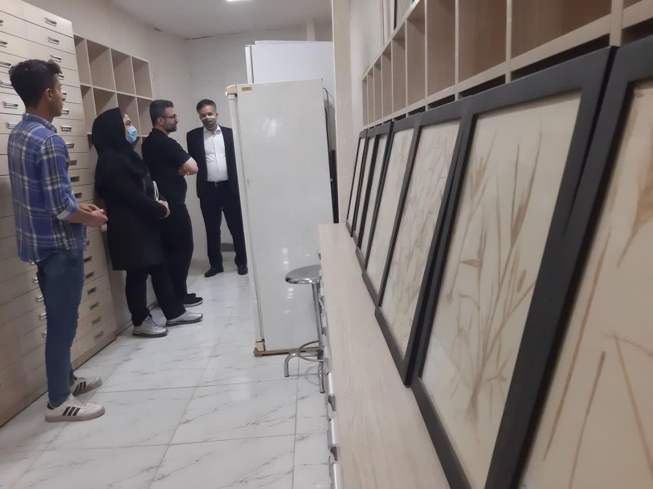 بازدید مدیر مرکز ملی ذخایر ژنتیکی و زیستی ایران از مرکز تحقیقات 