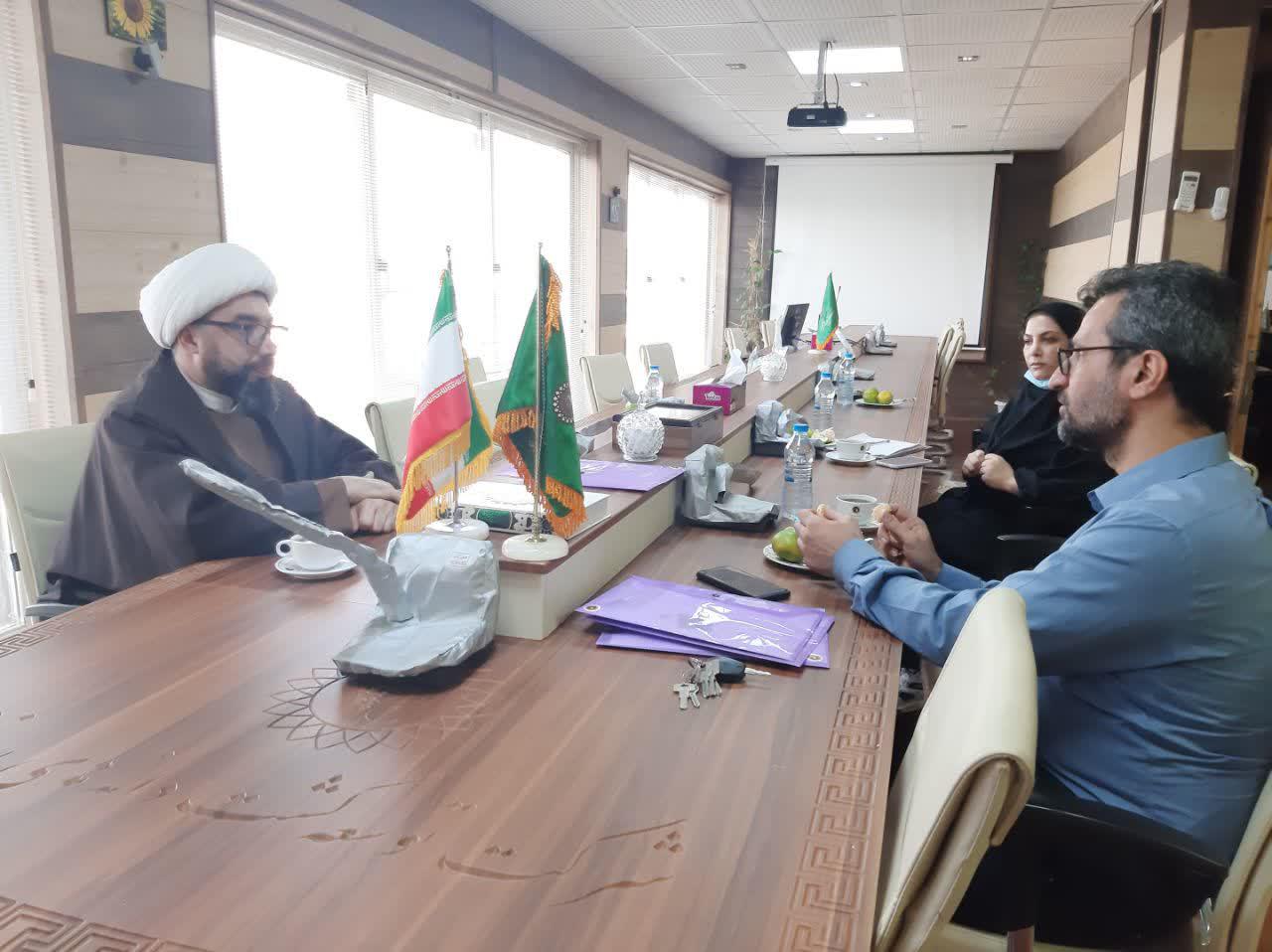 حضور سرپرست محترم حوزه نمایندگی ولی فقیه سازمان جهاد کشاورزی استان مازندران در مرکز تحقیقات 