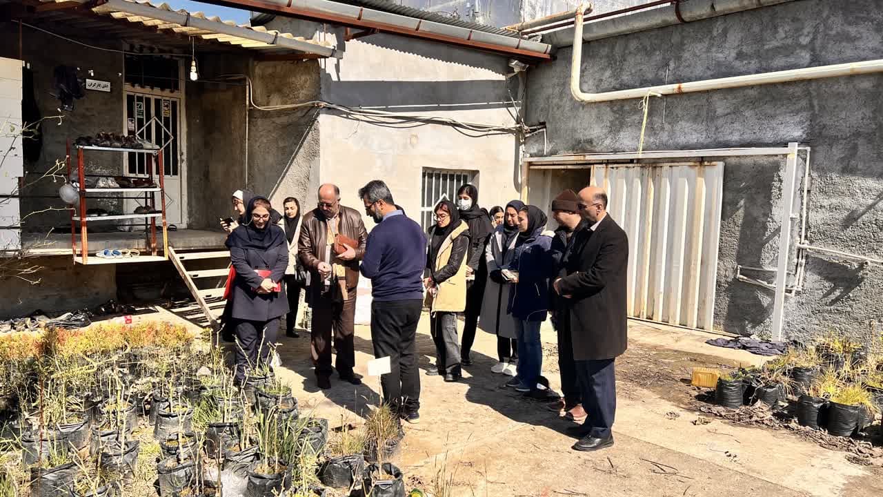 بازدید دانشجویان  نخبه دانشگاه علوم کشاورزی و منابع طبیعی ساری از مرکز تحقیقات 